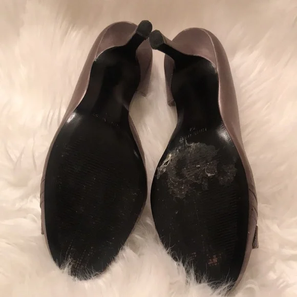 Beautiful satin dressy pump - Picture 4 of 6